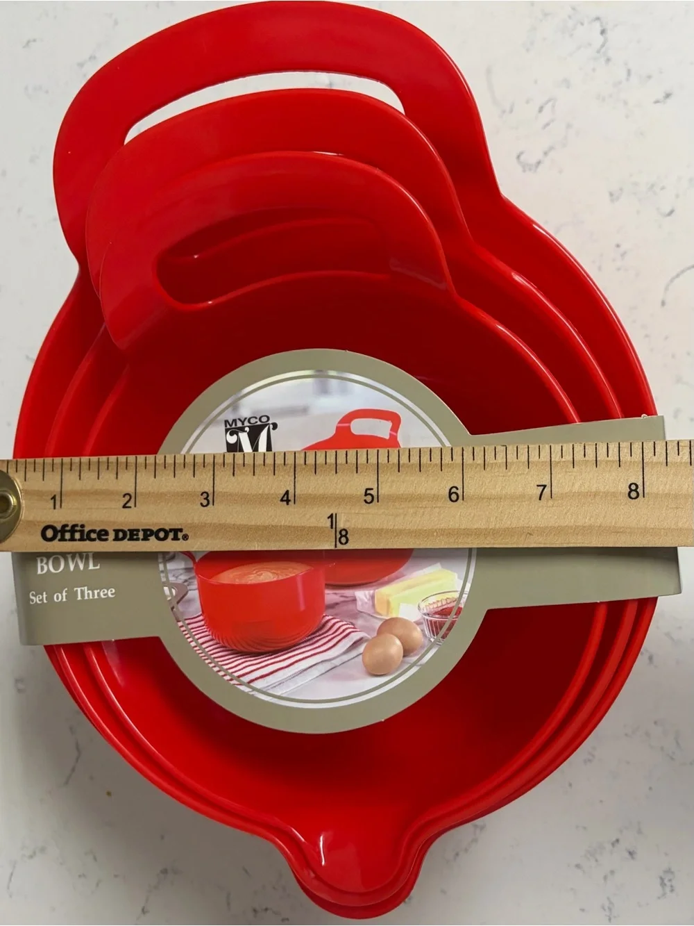 NWT, 3-Piece Nesting Red Mixing Bowls with Handle & Pour Spout
